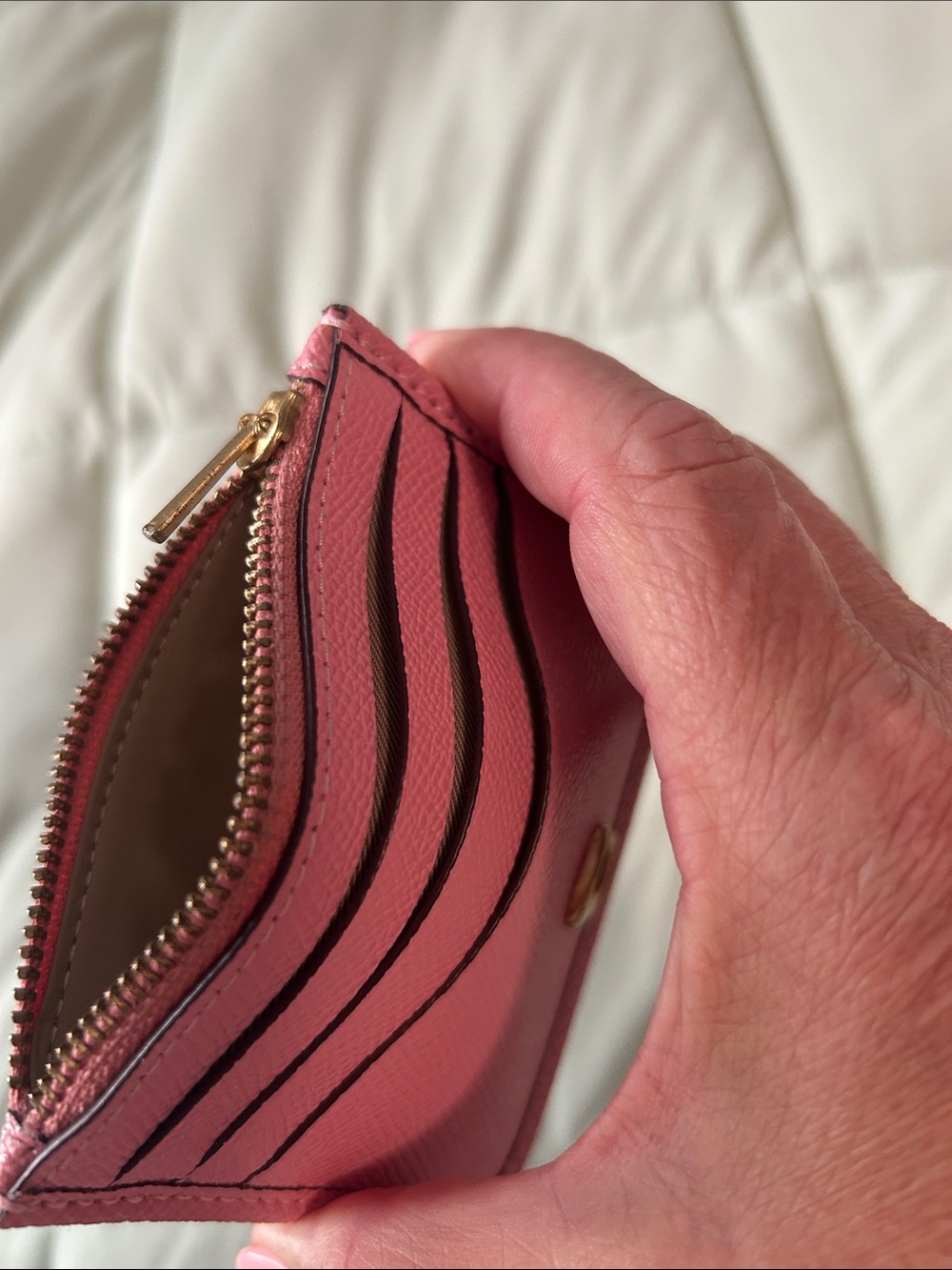 Coach Pink Leather Zip Card Case with Gold Logo - Picture 4 of 4
